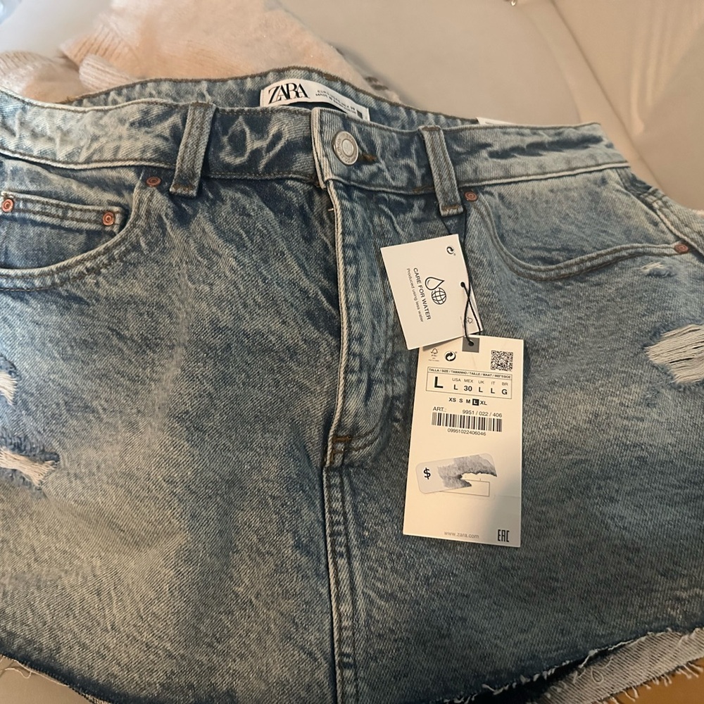 Zara Distressed Light Blue Denim Shorts